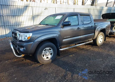2011 Toyota Tacoma Base V6 z USA, uszkodzony, nr VIN 3TMLU4EN4BM074986